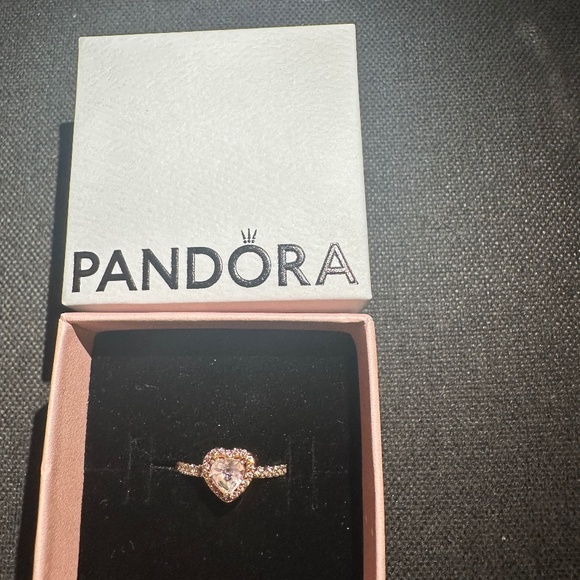Jewelry - Pandora Sparkling Elevated Heart Ring size 5